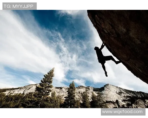 吴静的攀岩人生：在高峰与深渊之间的深度对话与自我探索